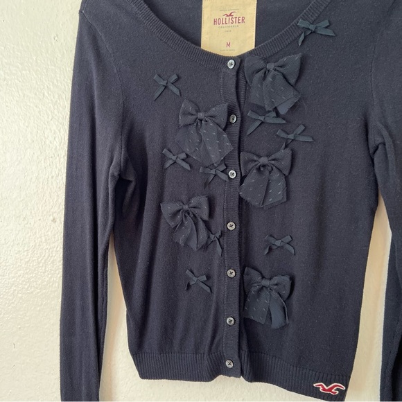 Hollister Bow Embellished Cardigan - Picture 6 of 9